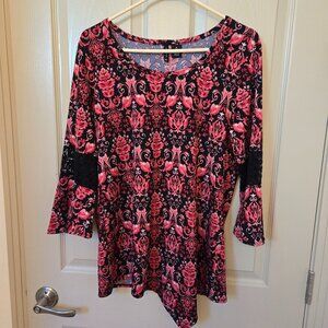 Lovely Red & Black 3/4 Sleeve Flowy Asymetrical Top